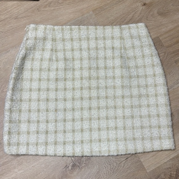 NWT Endless Rose ‘Leading Lady Plaid Tweed Ivory Mini Skirt size XL - Picture 5 of 15